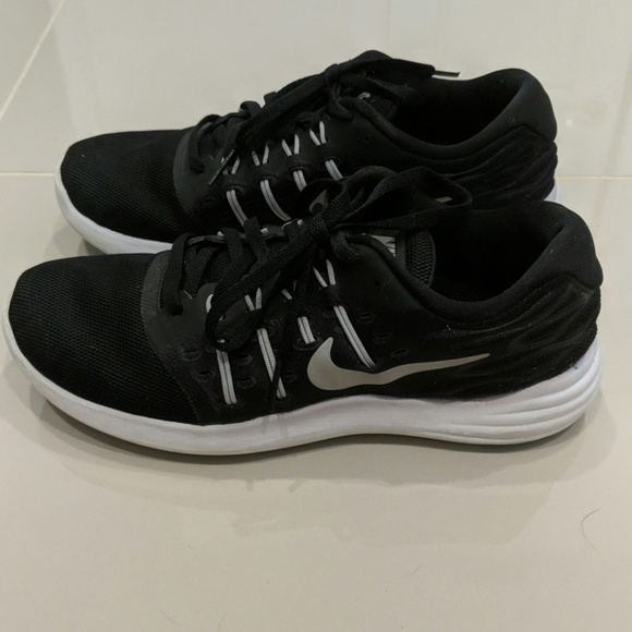 Nike Lunarstelos running shoes - Picture 3 of 8